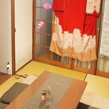 Guesthouse Usagi-Momiji Kyōto Esterno foto