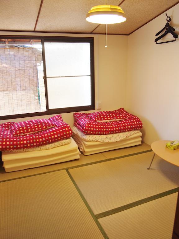 Guesthouse Usagi-Momiji Kyōto Esterno foto