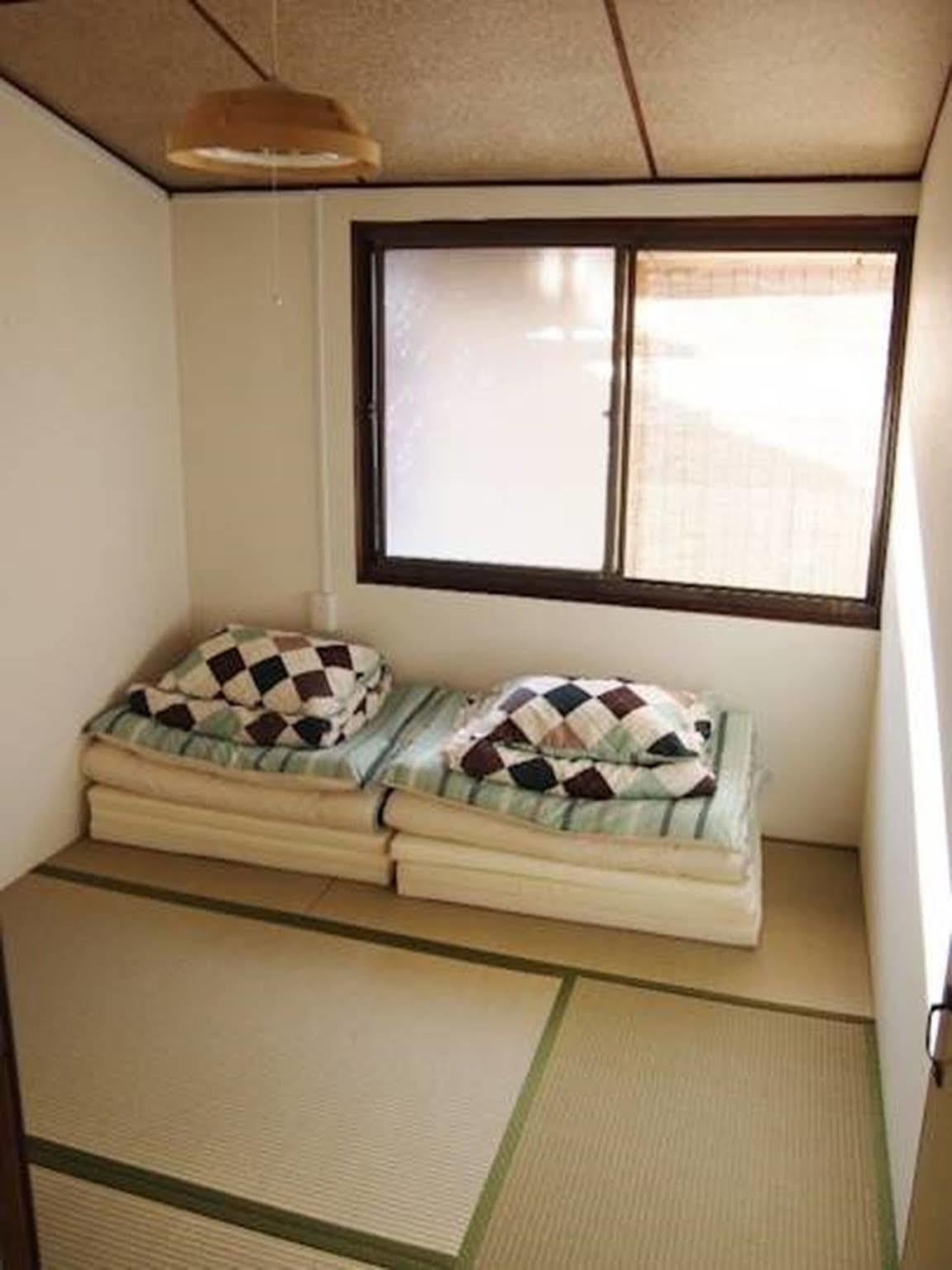 Guesthouse Usagi-Momiji Kyōto Esterno foto