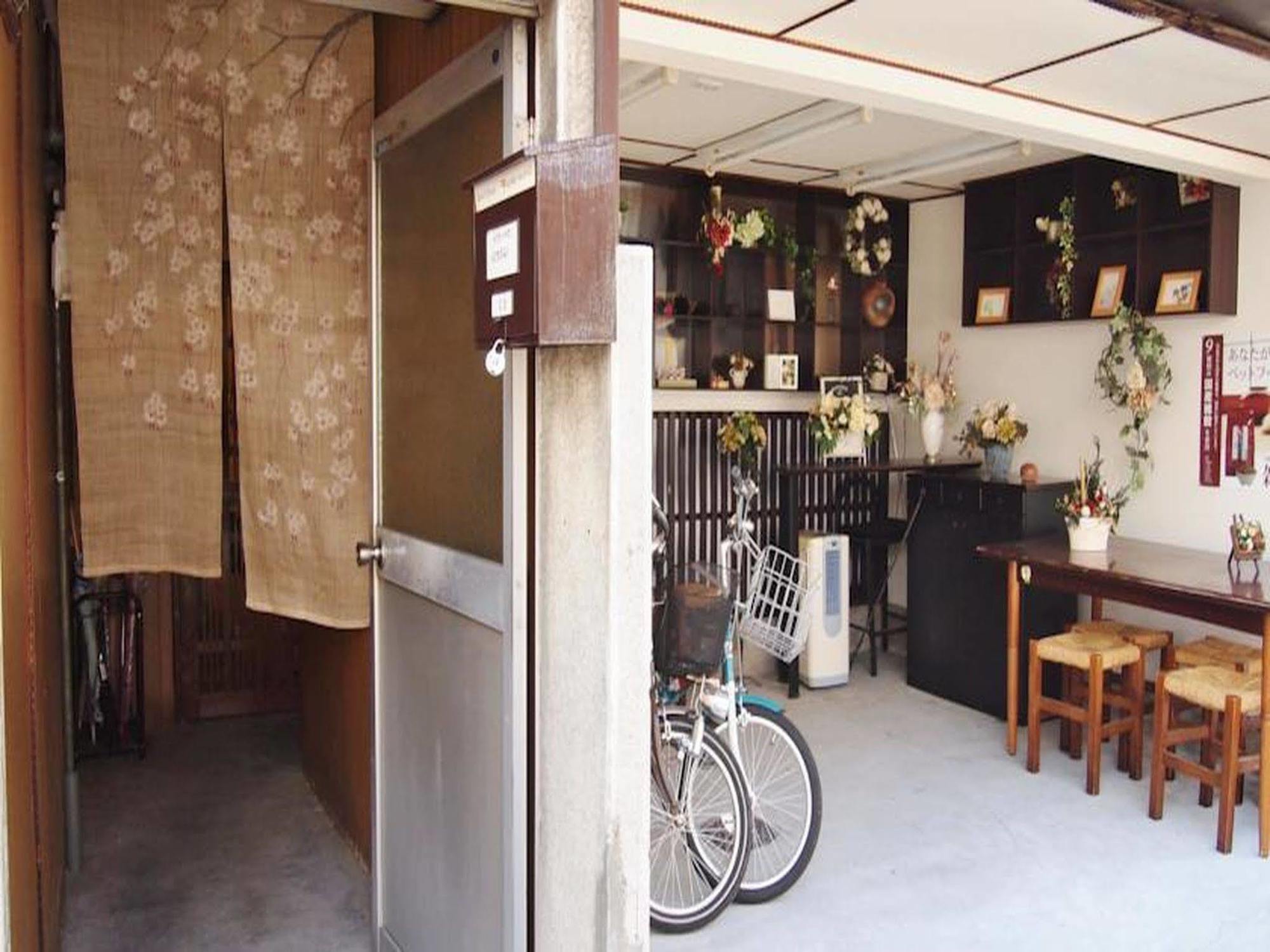 Guesthouse Usagi-Momiji Kyōto Esterno foto